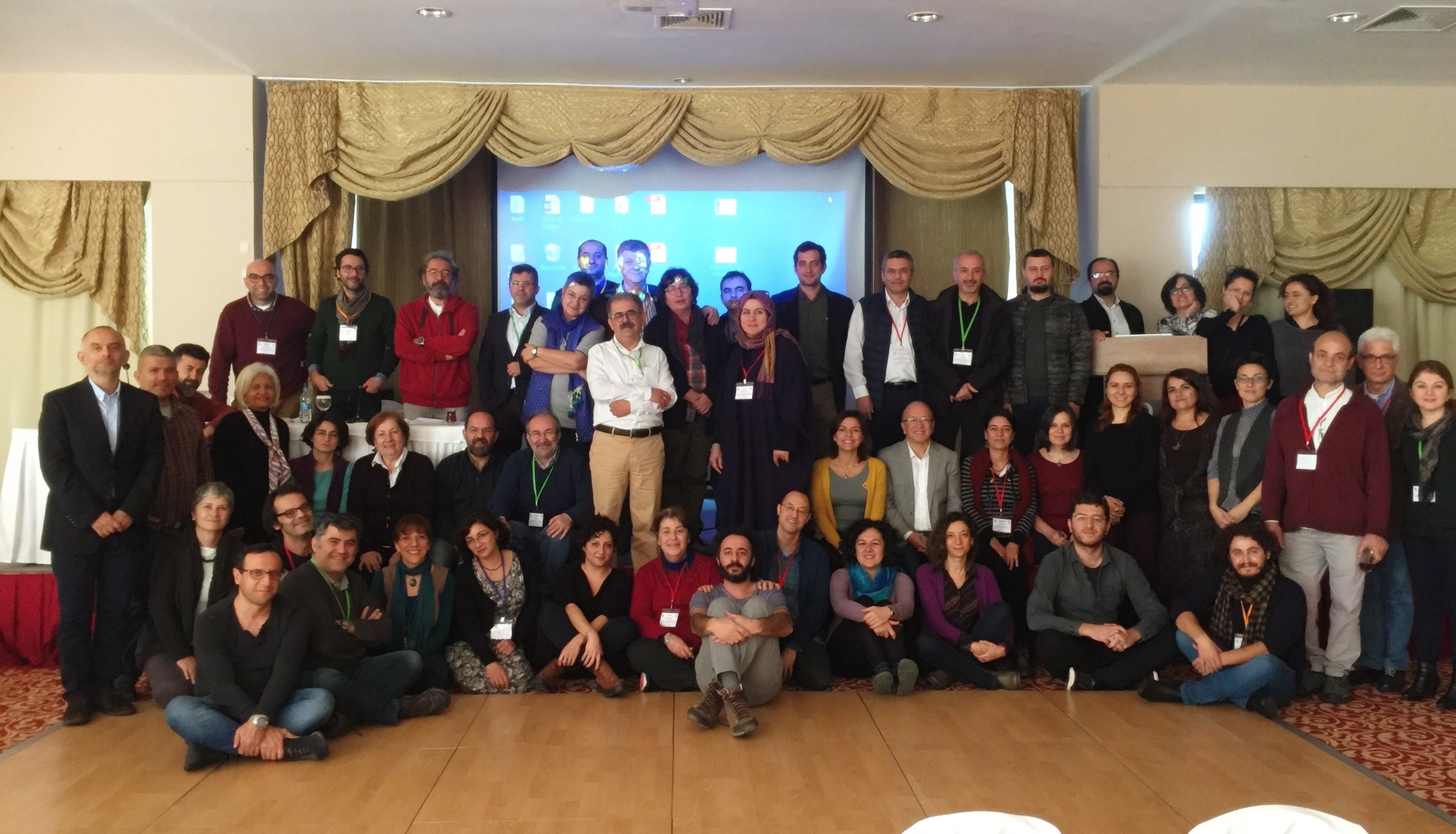 toplantı fotoğrafı