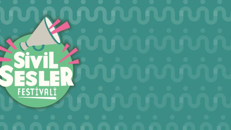 Megafonlu Sivil Sesler Festivali logosu, yeşil dalgalı arka plan.
